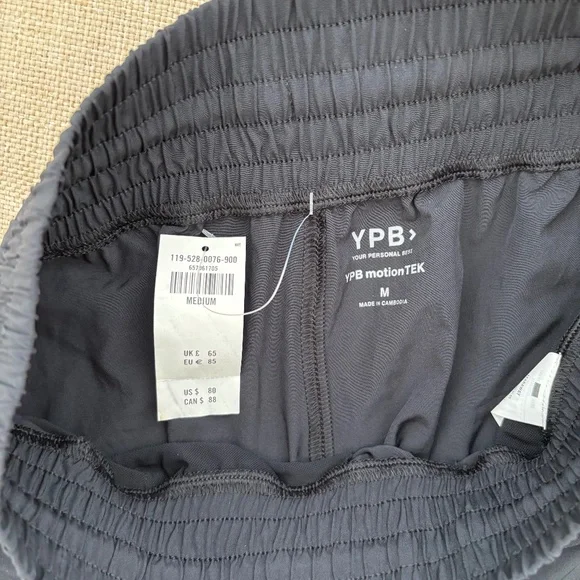 NWT Abercrombie YPB Black motionTEK high waisted Jogger - Picture 3 of 5